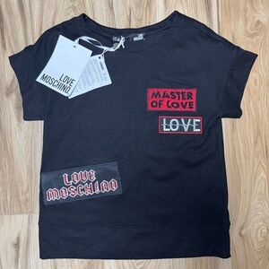 NWT Love Moschino men’s/womens black short sleeve sequin patched t-shirt